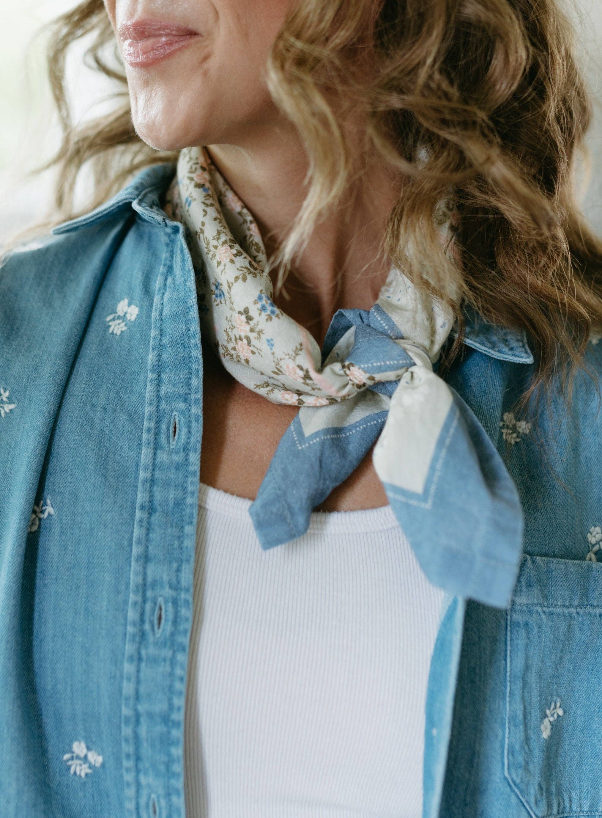 Flutterby Bandana | Orchard - Olive & Peach